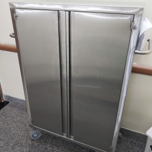 Xe đẩy  dụng cụ vệ sinh phòng inox 304