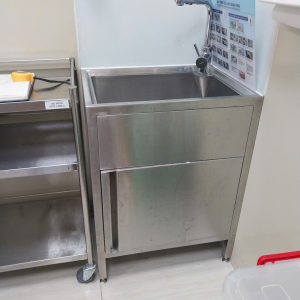 Tủ bồn rửa 1 hộc, 1 cánh cửa mở inox 304