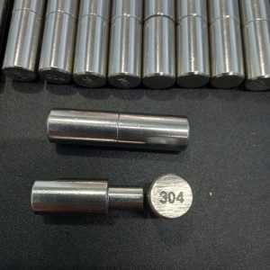 Cối tiện inox 304